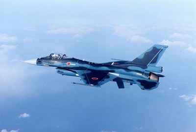 日本：F-2攻击机