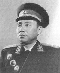 刘震