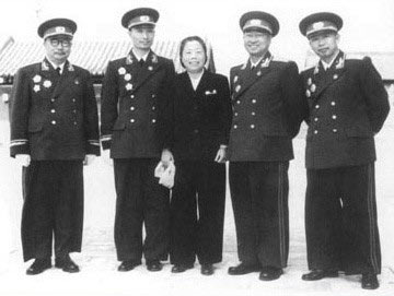 陈赓