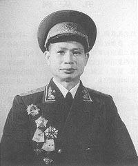 邓逸凡