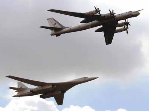 俄媒体称俄军轰炸机日常战备飞行仅能维持半年