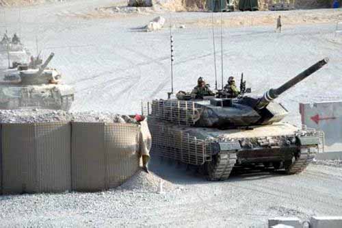 加拿大陆军将最新型豹-2A6M坦克投入阿富汗战场