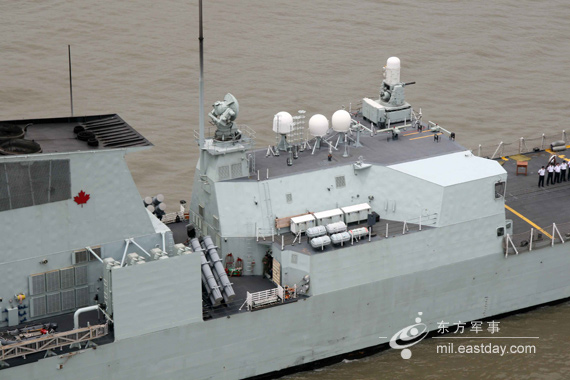 加拿大访华渥太华号护卫舰展示主力装备