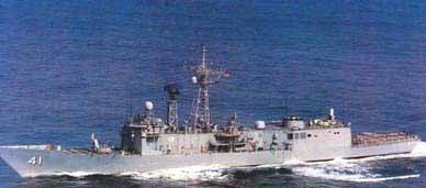 美国：佩里级护卫舰